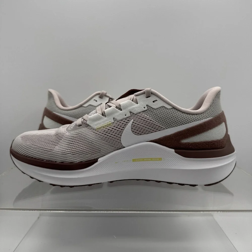 Brand New Nike Air Zoom Structure 25 DJ7884-010 Violet Women Size 10 / Men's 8.5